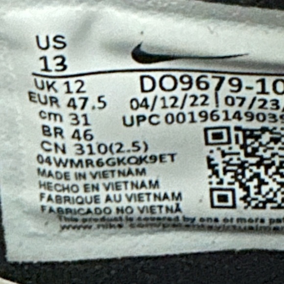 Zoom freak 4 TB size 13 New - Picture 3 of 3